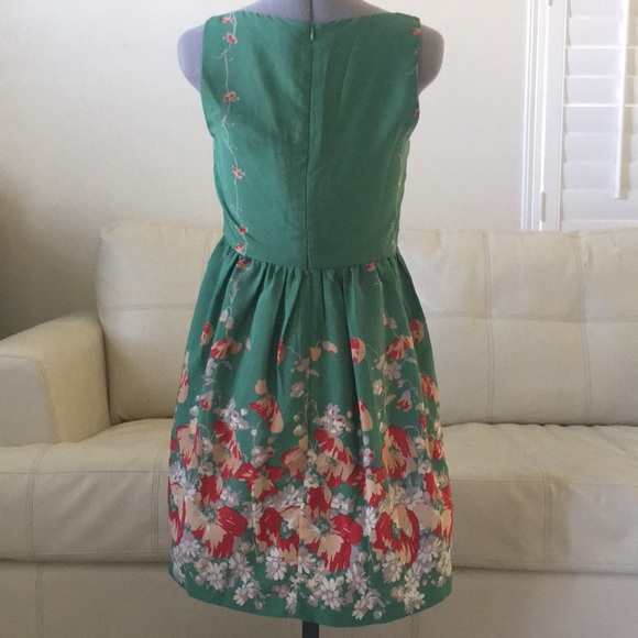 ModCloth Dress - Picture 2 of 2